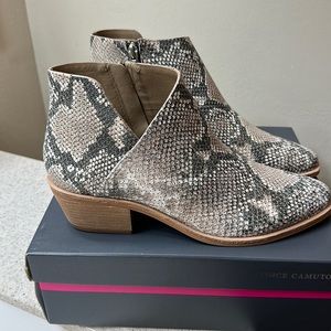 Vince Camuto Booties. Arendara. Animal Print. Size 11